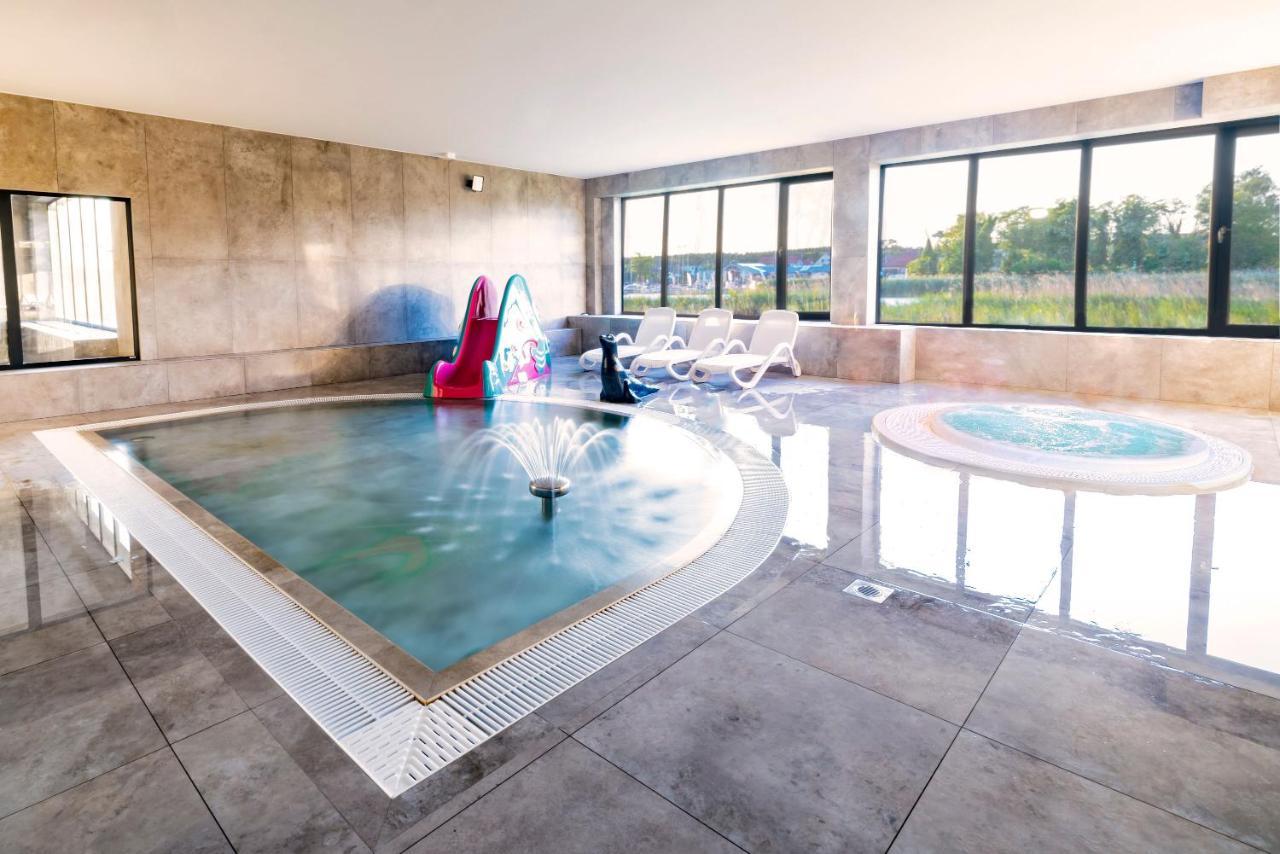 Apartament Opal - Family & Spa Leilighet Dziwnów Eksteriør bilde